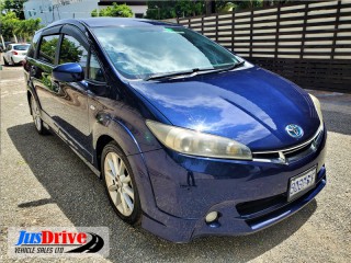 2010 Toyota Wish for sale in Kingston / St. Andrew, Jamaica