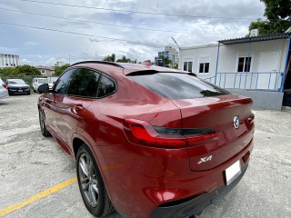 2020 BMW X4
$8,800,000