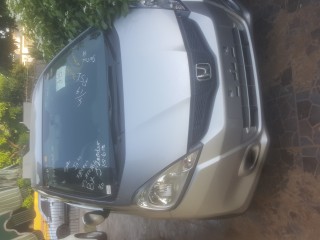 2013 Honda fit for sale in Kingston / St. Andrew, Jamaica