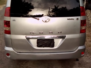 2004 Toyota noah for sale in St. James, Jamaica