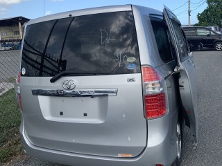 2010 Toyota Noah for sale in St. James, Jamaica