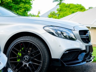 2015 Mercedes Benz C calss for sale in St. James, 