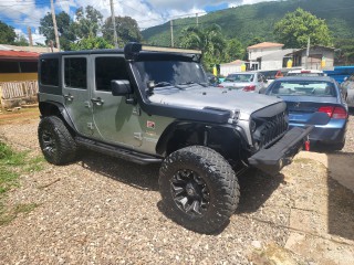 2014 Jeep Wrangler sahara unlimited