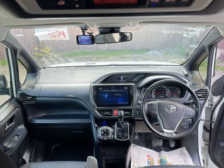 2016 Toyota Voxy for sale in St. James, Jamaica