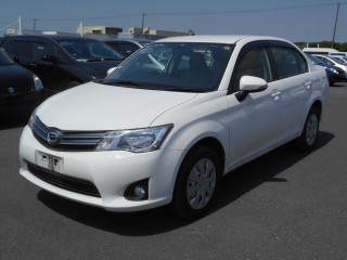 2013 Toyota Corolla Axio for sale in Kingston / St. Andrew, Jamaica