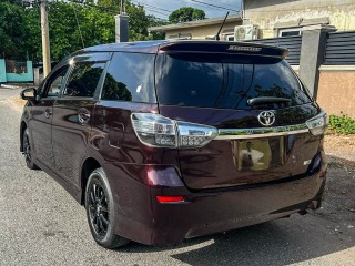 2013 Toyota Wish