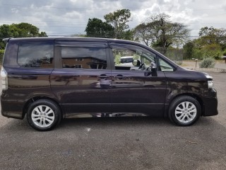 2013 Toyota Voxy for sale in St. James, Jamaica