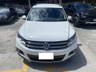 2015 Volkswagen TIGUAN