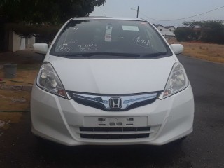 2013 Honda Fit for sale in Kingston / St. Andrew, Jamaica