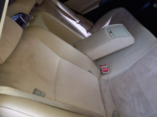 2013 Toyota Mark X