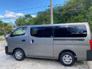 2013 Nissan Caravan