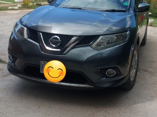 2017 Nissan Xtrail
$2,200,000
