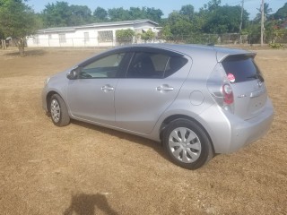 2013 Toyota Aqua for sale in Clarendon, Jamaica