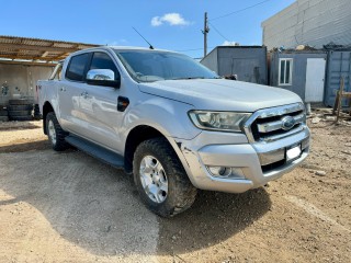 2017 Ford Ranger XLT 
$3,200,000