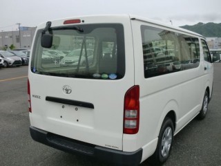 2016 Toyota Hiace