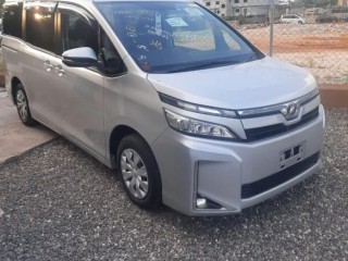 2018 Toyota Voxy