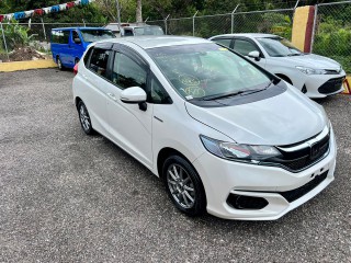 2018 Honda FIT HYBRID