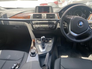 2016 BMW 316i