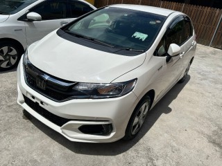 2018 Honda FIT HYBRID