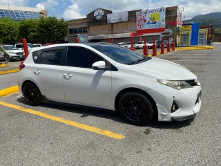 2013 Toyota Auris