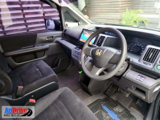 2010 Honda STEPWAGON