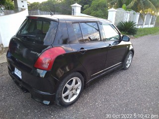 2005 Suzuki Swift