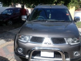 2012 Mitsubishi Montero for sale in Kingston / St. Andrew, Jamaica