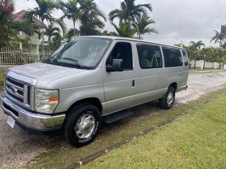 2011 Ford Econoline