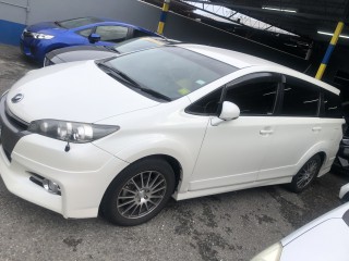 2013 Toyota Wish G package for sale in Kingston / St. Andrew, Jamaica