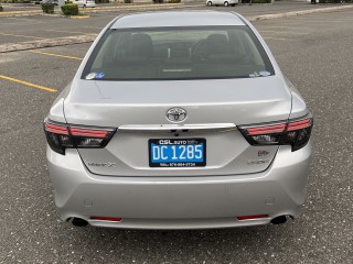 2017 Toyota Mark X