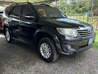 2013 Toyota Fortuner