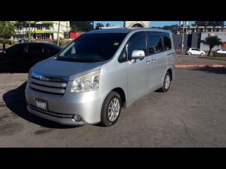 2010 Toyota Noah for sale in Manchester, Jamaica