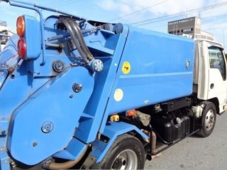 2010 Isuzu Garbage Truck for sale in Kingston / St. Andrew, Jamaica