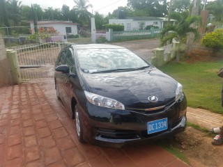 2013 Toyota wish for sale in Kingston / St. Andrew, Jamaica