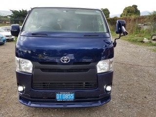 2014 Toyota Regiusace for sale in Kingston / St. Andrew, Jamaica