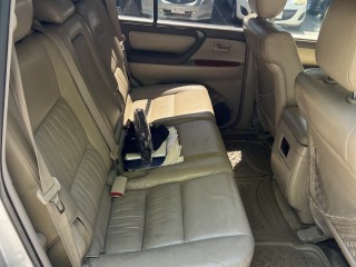 2006 Toyota Land Cruiser