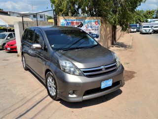 2008 Toyota isis for sale in Kingston / St. Andrew, Jamaica