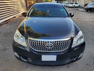 2013 Toyota CROWN