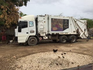 2002 Freightliner Seddon Akinson for sale in Kingston / St. Andrew, Jamaica