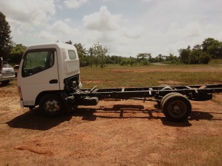 2003 Mitsubishi Canter