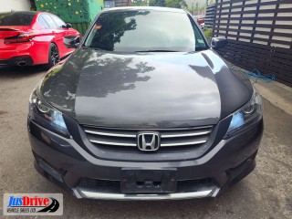 2015 Honda Accord
$1,590,000