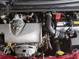 2014 Toyota Vitz Jewela for sale in Clarendon, Jamaica