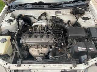 1998 Toyota Sprinter