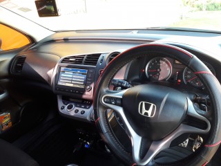 2011 Honda Stream for sale in St. Catherine, Jamaica