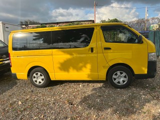 2015 Toyota Hiace