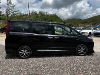 2015 Toyota Noah
$3,200,000