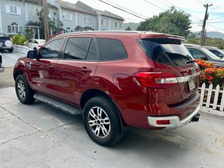 2019 Ford Everest