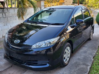 2014 Toyota Wish Push Start for sale in Kingston / St. Andrew, Jamaica