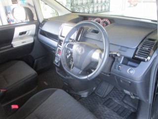 2010 Toyota Noah for sale in St. Ann, Jamaica