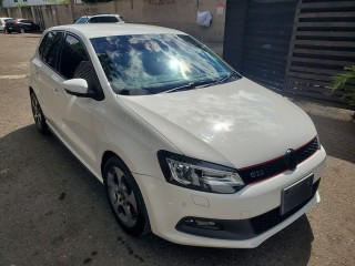 2012 Volkswagen POLO